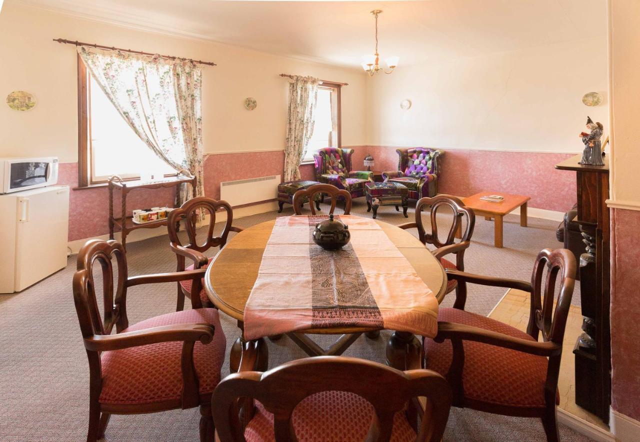St Andrew'S Inn Conara Junction Bagian luar foto